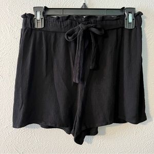 H&M Relaxed Black Shorts